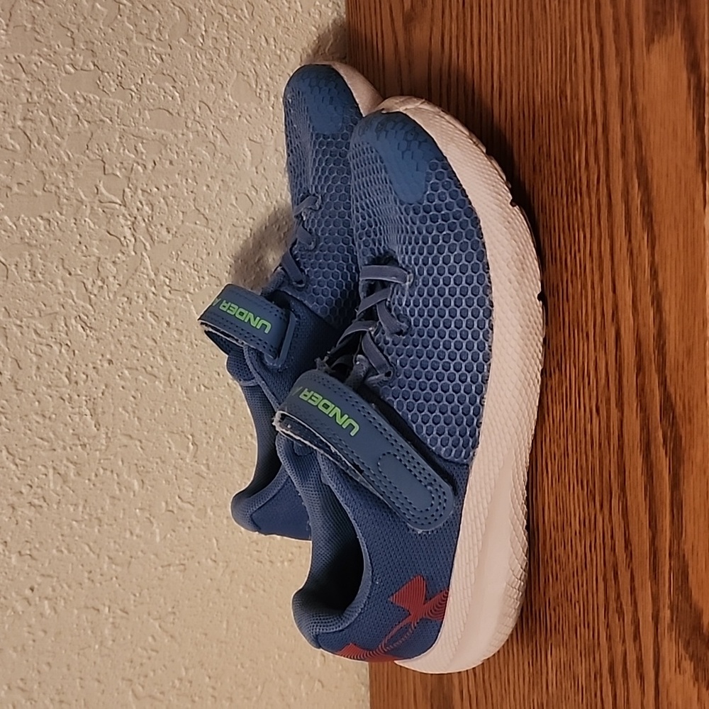 Girls Under Armour Sneakers